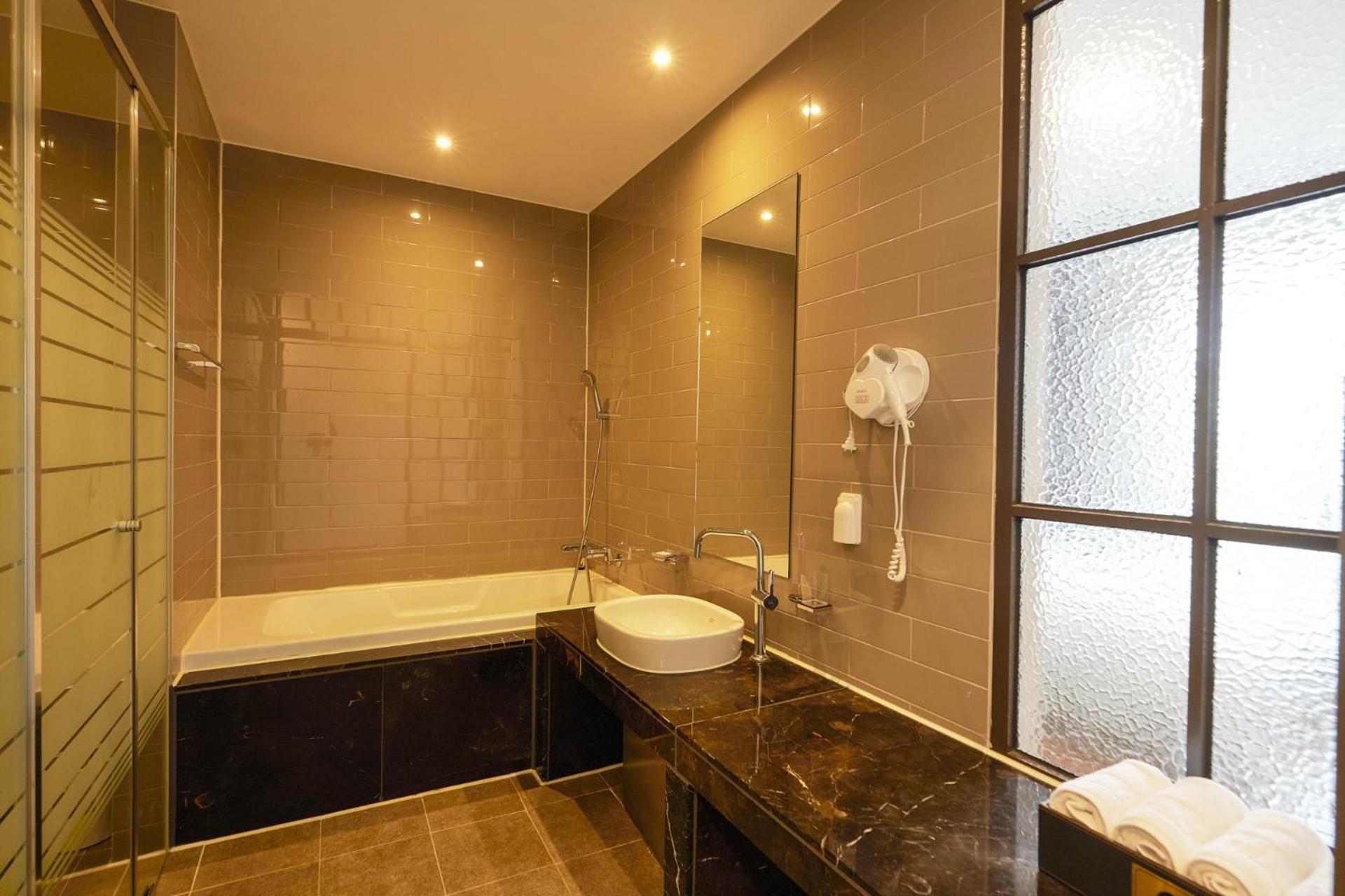 Incheon Blue Marine Hotel Екстер'єр фото