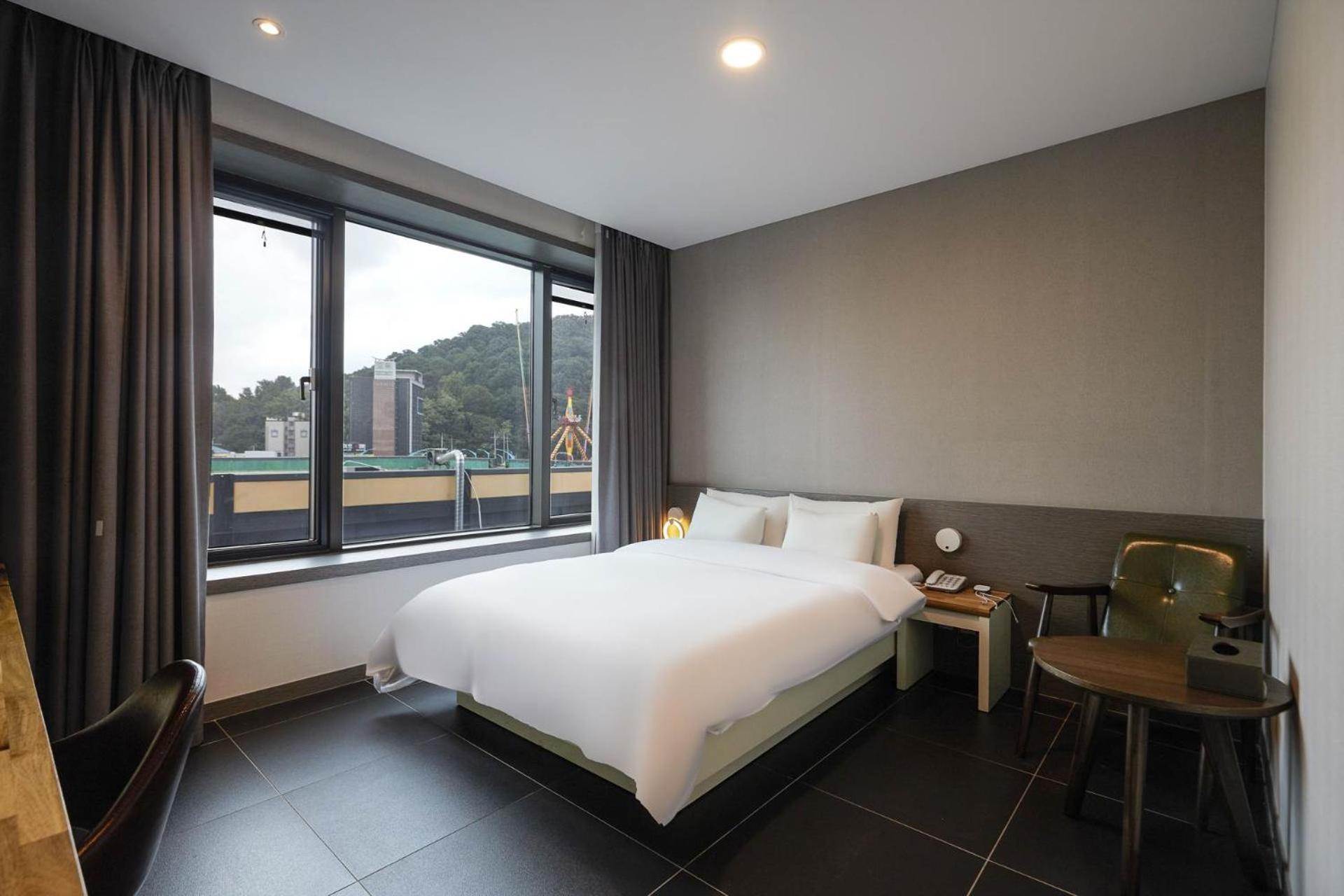Incheon Blue Marine Hotel Екстер'єр фото