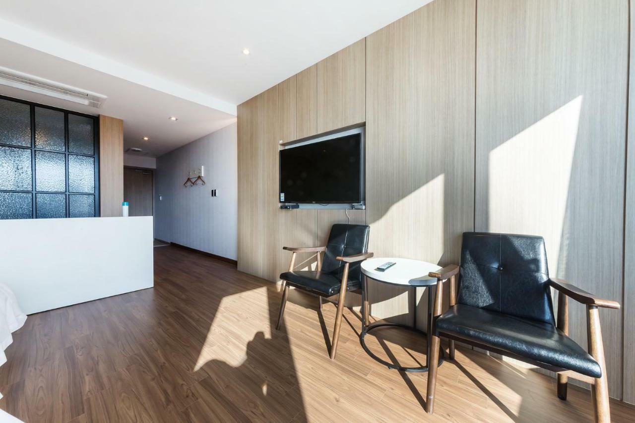 Incheon Blue Marine Hotel Екстер'єр фото