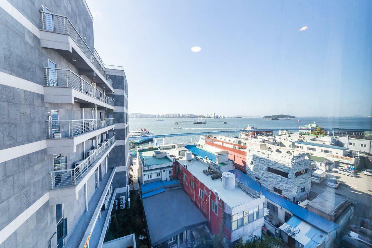 Incheon Blue Marine Hotel Екстер'єр фото